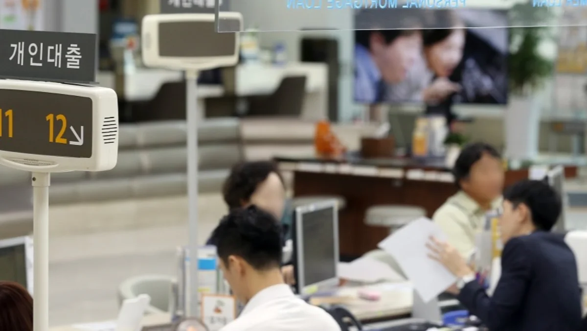 DSR은 신규 대출 하나가 아니라 기존 대출까지 합쳐 계산합니다
